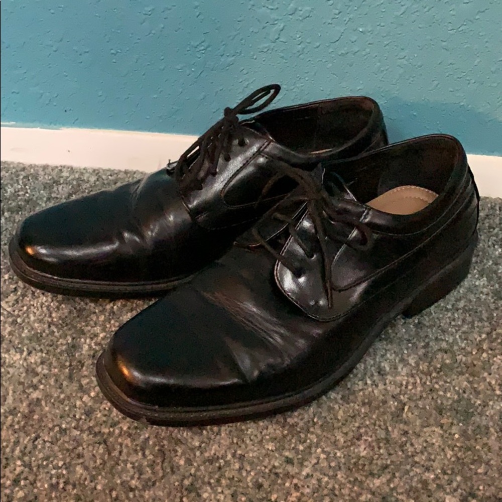 Used Croft & Barrow dress shoes